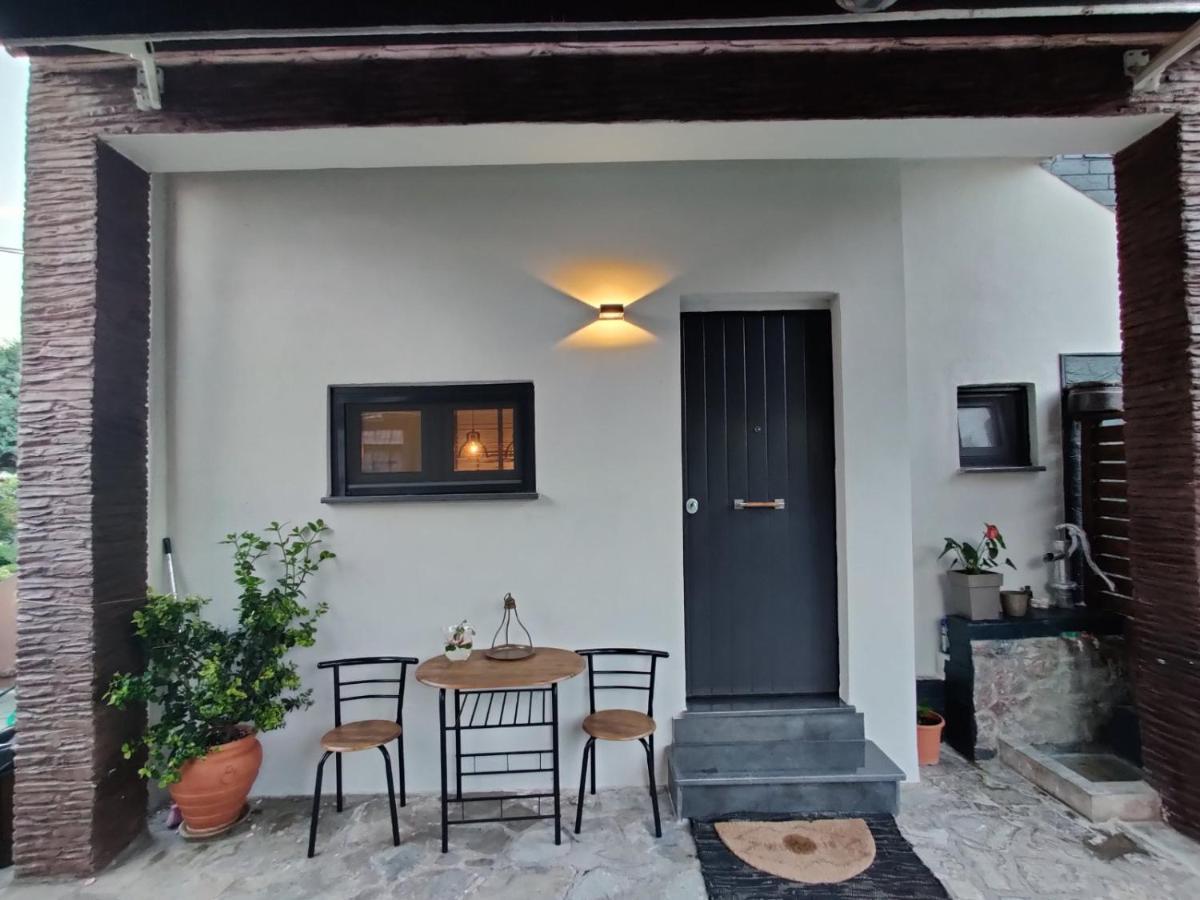 Vintage Lux Homes Vrasná المظهر الخارجي الصورة