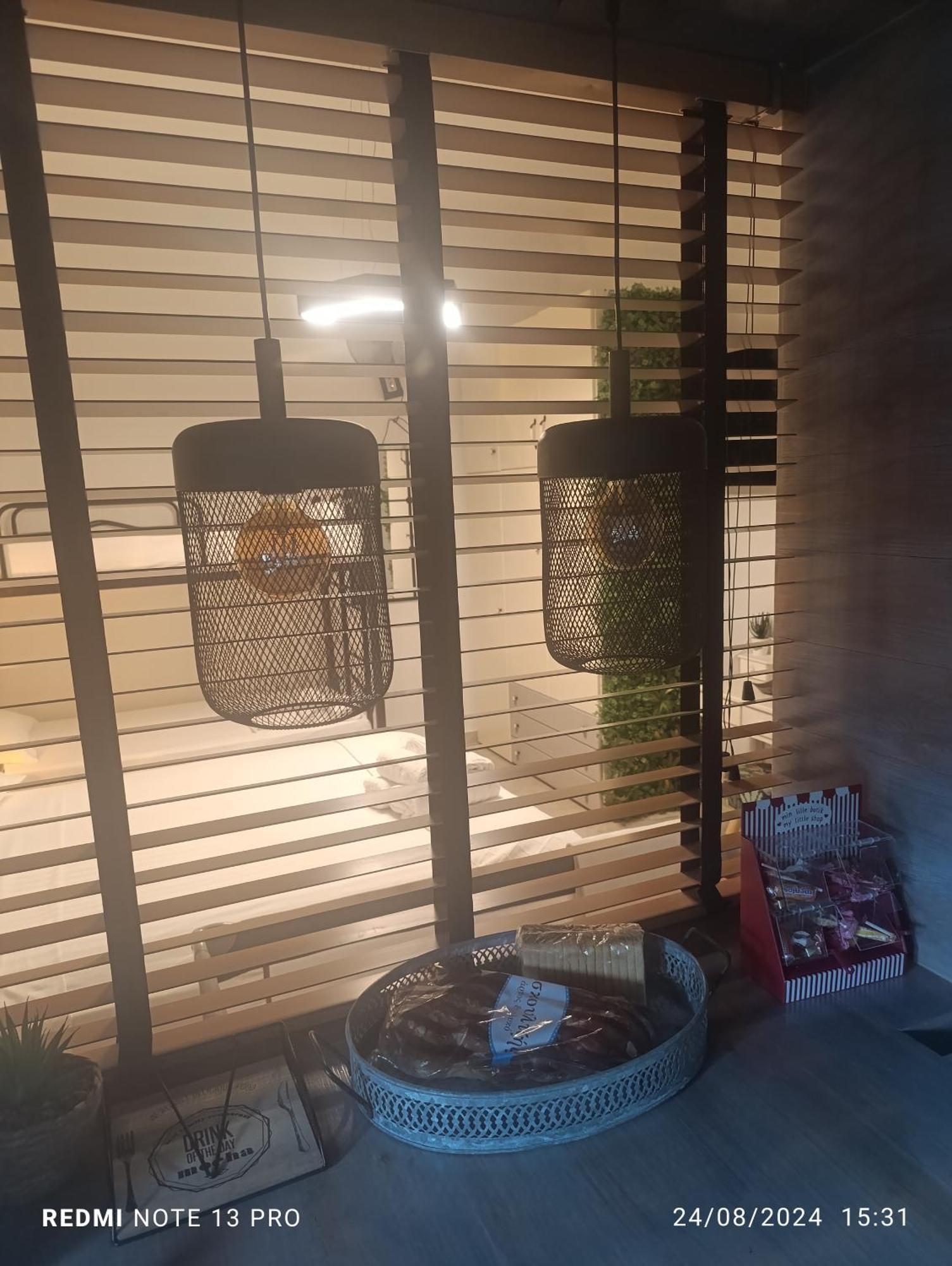 Vintage Lux Homes Vrasná المظهر الخارجي الصورة