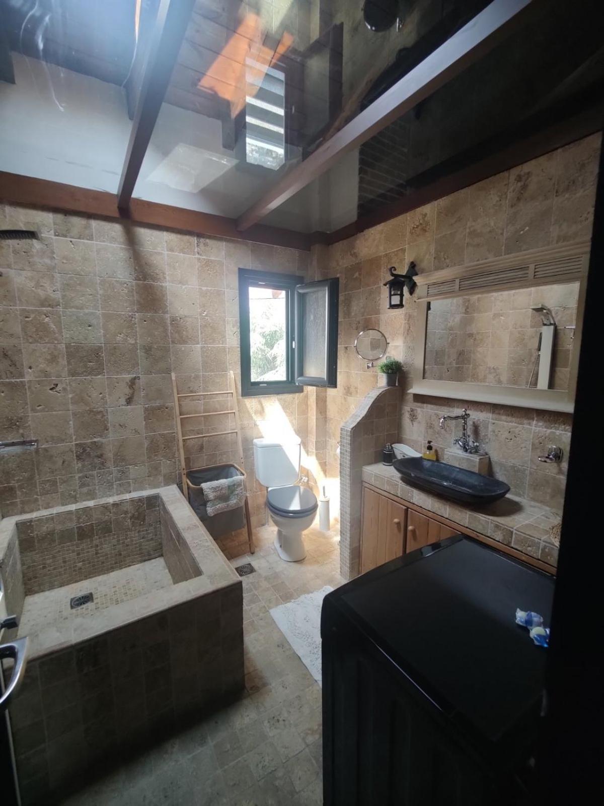 Vintage Lux Homes Vrasná المظهر الخارجي الصورة