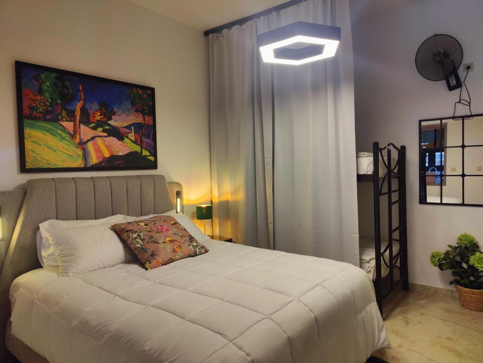Vintage Lux Homes Vrasná المظهر الخارجي الصورة